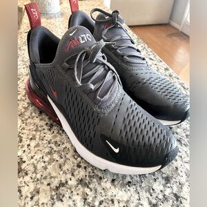 Nike Air Max 270 Sz 7 youth